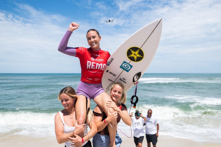 WhatsApp-Image-2026-09-21-at-00.29.44-1 Alyssa Spencer (USA) e Jackson Bunch (HAW) são campeões do WSL REMA 2026 em Saquarema